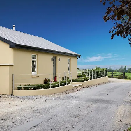 بيت للعطل The *